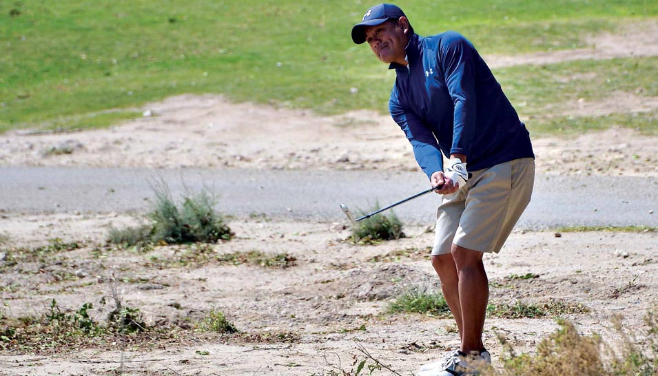Golfers Flock to CEO Tournament